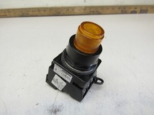 SIEMENS 52BT6G9AB PUSH-TO-TEST PILOT LIGHT (AMBER) 52AATG4B TRANSFORMER NNIB !!