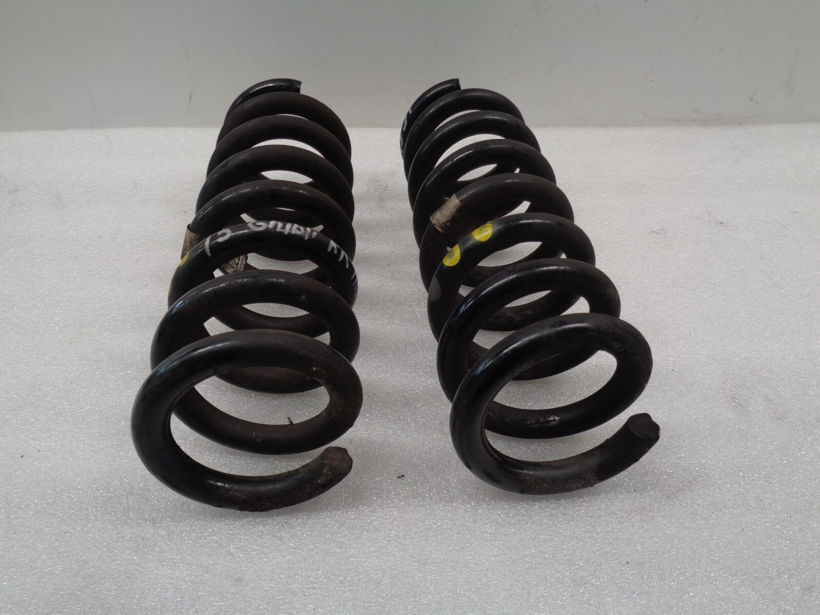 2014-2017 Maserati Ghibli Rear Left Right Coil Spring Absorber Set OEM AK240239