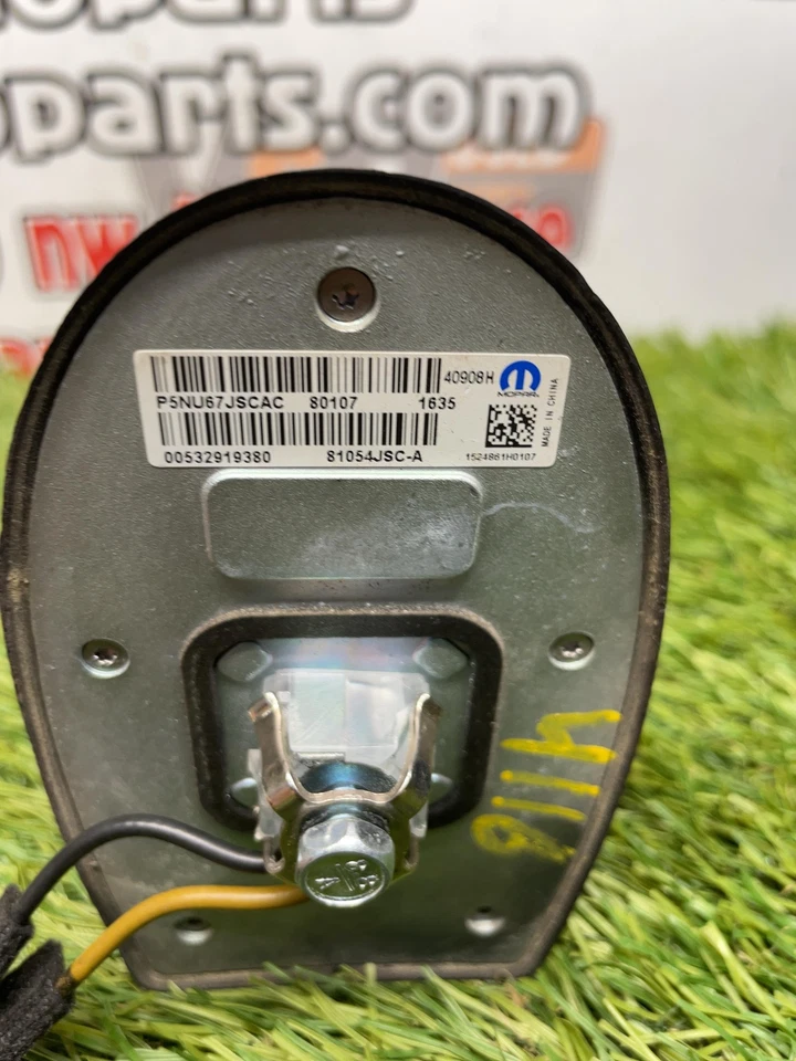 ✅ Antena Chrysler 200 2016 N.º de parte: P5nu67jscac - código de color PSC Foto 3 de 4