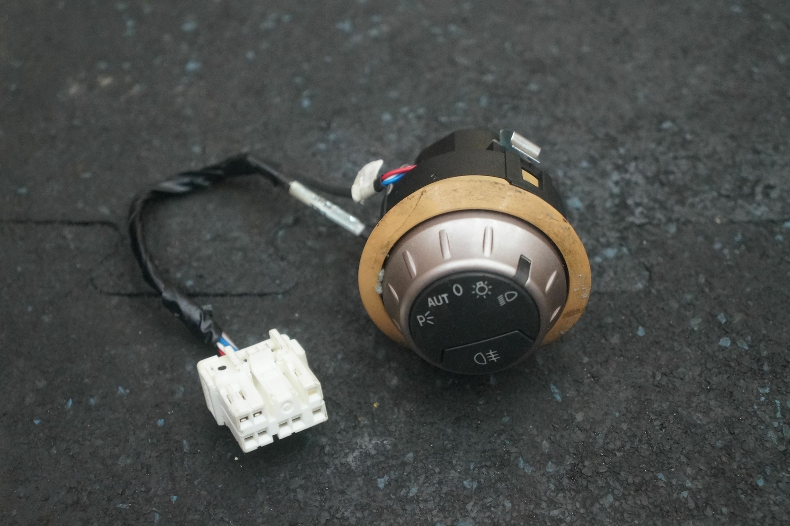 Dash Headlight Fog Light Lamp Control Switch Knob 82025700 Ferrari California 10