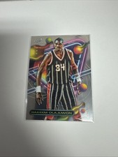 2023-24 Topps Cosmic Chrome - Hakeem Olajuwon #47 Nucleus Refractor