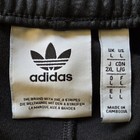Foto 10 di 13