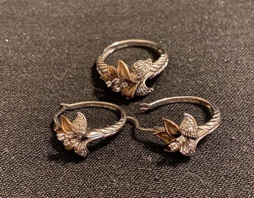 Vintage sterling silver Calla Lily RING with Matching Pierced Earrings. Size Ink