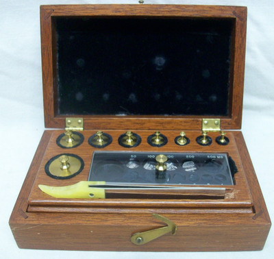 Vintage ''Christian Becker'' Weight Set for Gold, Medicine, Laboratory Measuring