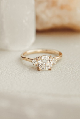 Round Cut Engagement Ring Minimalist Wedding Ring for Her 14K Yellow Gold FNRing