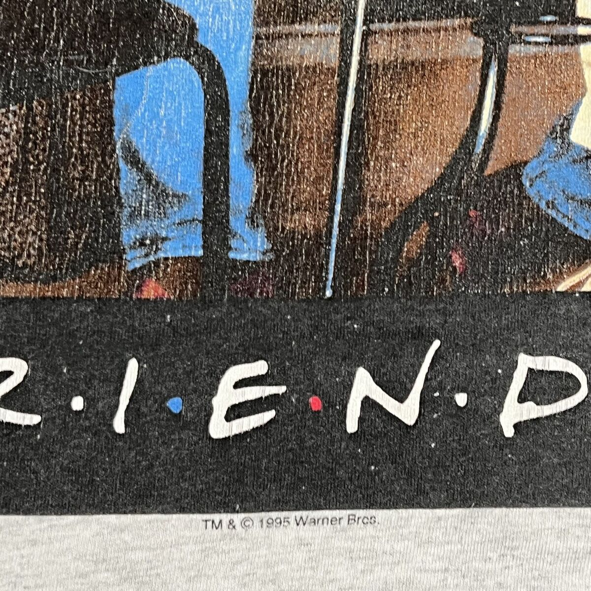 Vintage 1995 Friends TV Show Portrait Warner Bros. T-Shirt Vintage 1995 Friends TV Show Portrait Warner Bros. T-Shirt