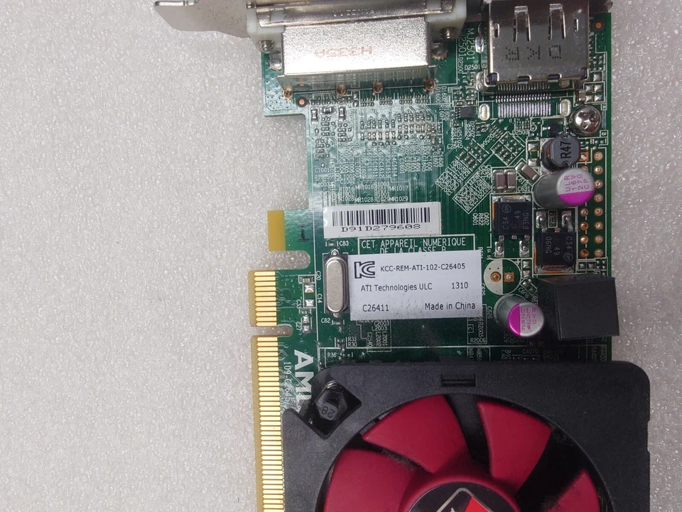 AMD Radeon HD6450 1GB 00WH7F PCIE Display Port Low Profile - Image 3 of 4