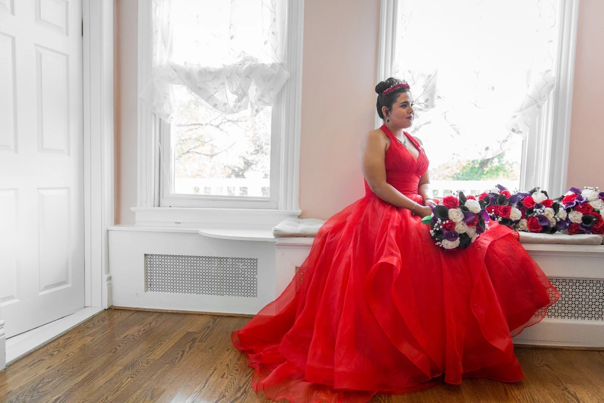 Sherri Hill Size 4 Pageant Red Dress With Train on Queenly