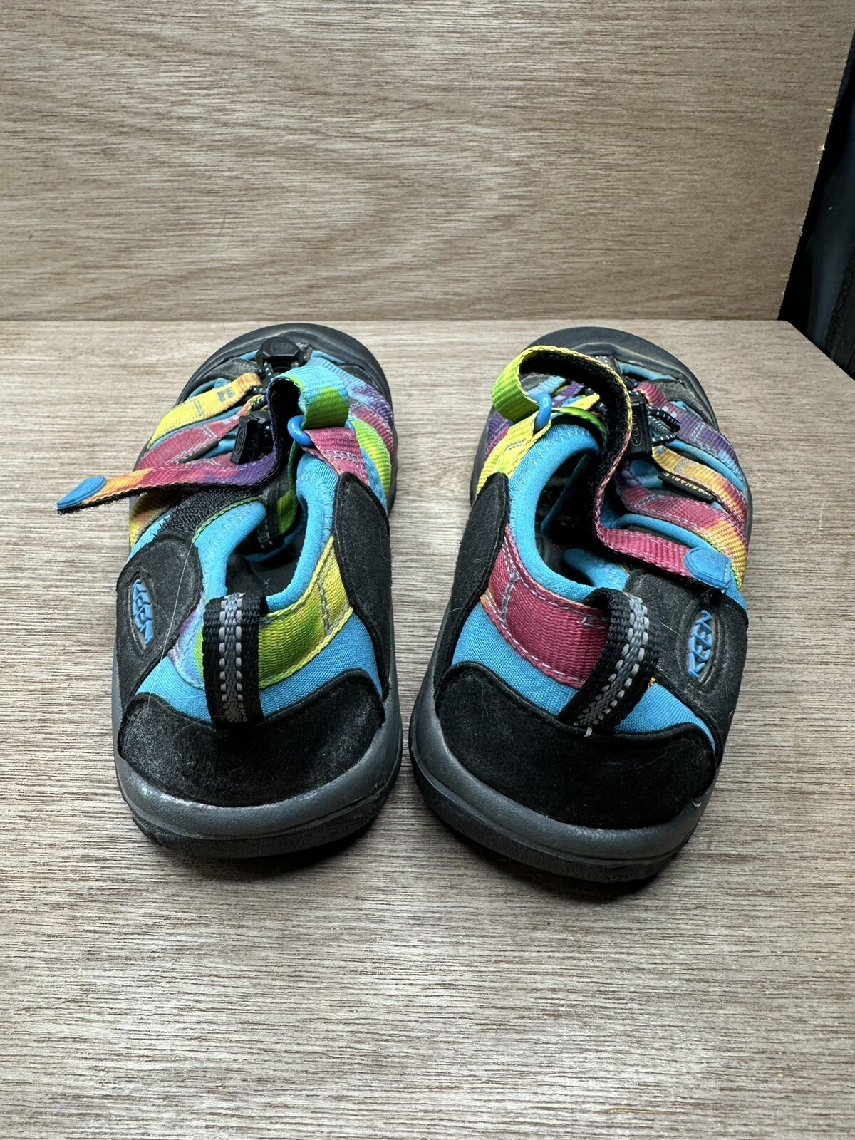 KEEN Sandali Newport Sport Acqua Comfort Walking Donna Appassionati Tie Rainbow 5 In perfette condizioni