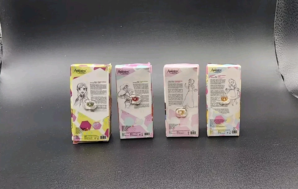 Lote de 4 figuras de animadores misteriosos mini marcas Disney Store Foto 2 de 2