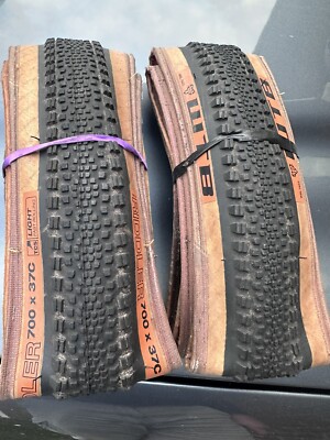 WTB Riddler Light Tan Wall 700c TLR tyres pair UK