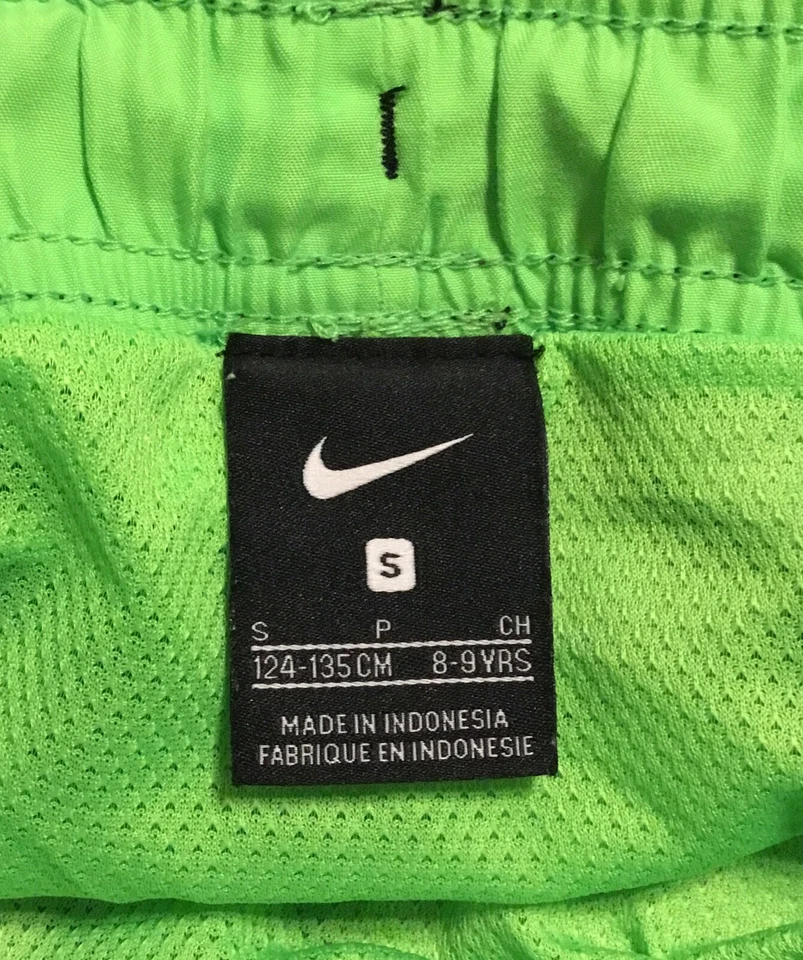 Nike Pantalones Cortos Lote de (3) Niños Pequeños (8/9) Forrados Gimnasio Deportes Natación Playa Aire Libre Foto 4 de 4