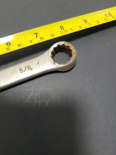 Husky USA Combination Wrench 5/8" SAE 33020 12 Point - Picture 4 of 12