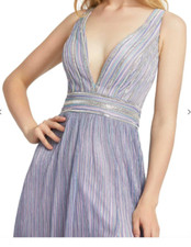 Mac Duggal (307) METALLIC INFUSED V NECK SLEEVELESS GOWN, Sz 4, Lilac, #48901