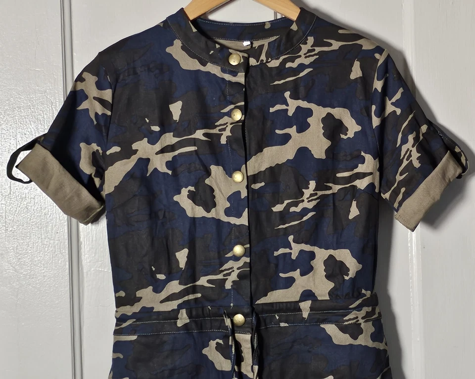 Mono camuflaje talla Jr. Pantalones Cortos Ciudad L Azul Tostado Una Pieza Broches Ropa de Calle  Foto 2 de 4