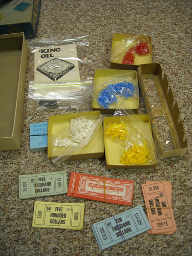 Vintage 1974 King Oil Milton Bradley Board Game Complete with Instructions - Picture 4 of 5