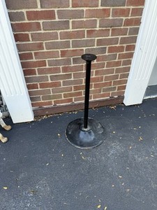 Vtg SINGLE HEAD BLACK PIPE STAND FOR BULK VENDING CANDY GUMBLE MACHINE