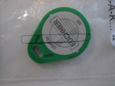 1 Stück Euchner EKS Grün ELECTRONIC KEY Chip 094839