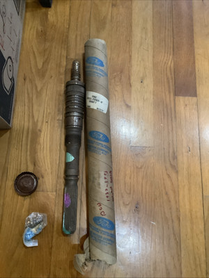 Nos 1983-1993 AOD Out Put Shaft 16  E8TZ-7060-B Automatic Cars Trucks 