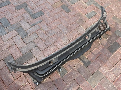 Maserati GranTurismo 2008-2019 Trim cover Photo - $149