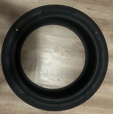 Yokohama Advan Neova AD09 UHP 255/35R20 97W XL Passenger Tire