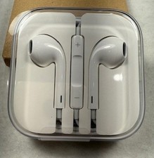 Apple iPhone Wired Earphones Earbuds 3.5mm Jack w Volume Control - NEW