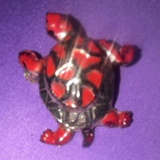 Red Enamel Turtle Brooch Pin Silver Tone Animal Theme Unisex Adults