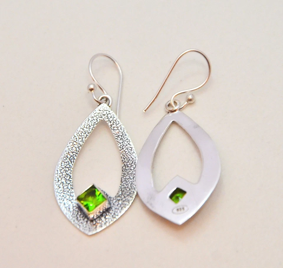 Peridot Topaz Earring Gemstone Handmade 925 Sterling Silver Jewelry' - Image 4 of 4