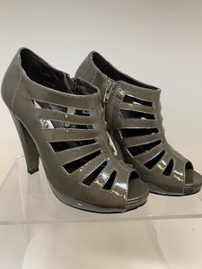 steve madden gray heels