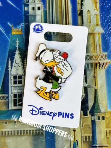 2023 Disney Parks Pin Donald Duck Huey Dewey Louie Nephews Hug Open Edition