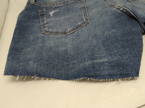 Isabel Maternity by Ingrid & Isabel Size 4 Under Belly Jean Shorts Midi Distress - Picture 11 of 20