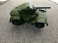 Made in England Dinky Toys 670 Army Green Armoured Car OUTSTANDING