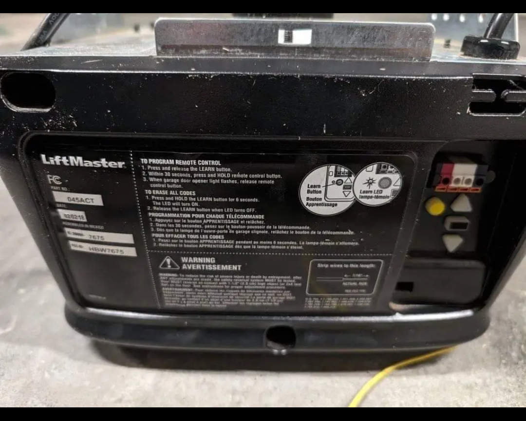 Liftmaster 8165 plus accessories lightly used eBay