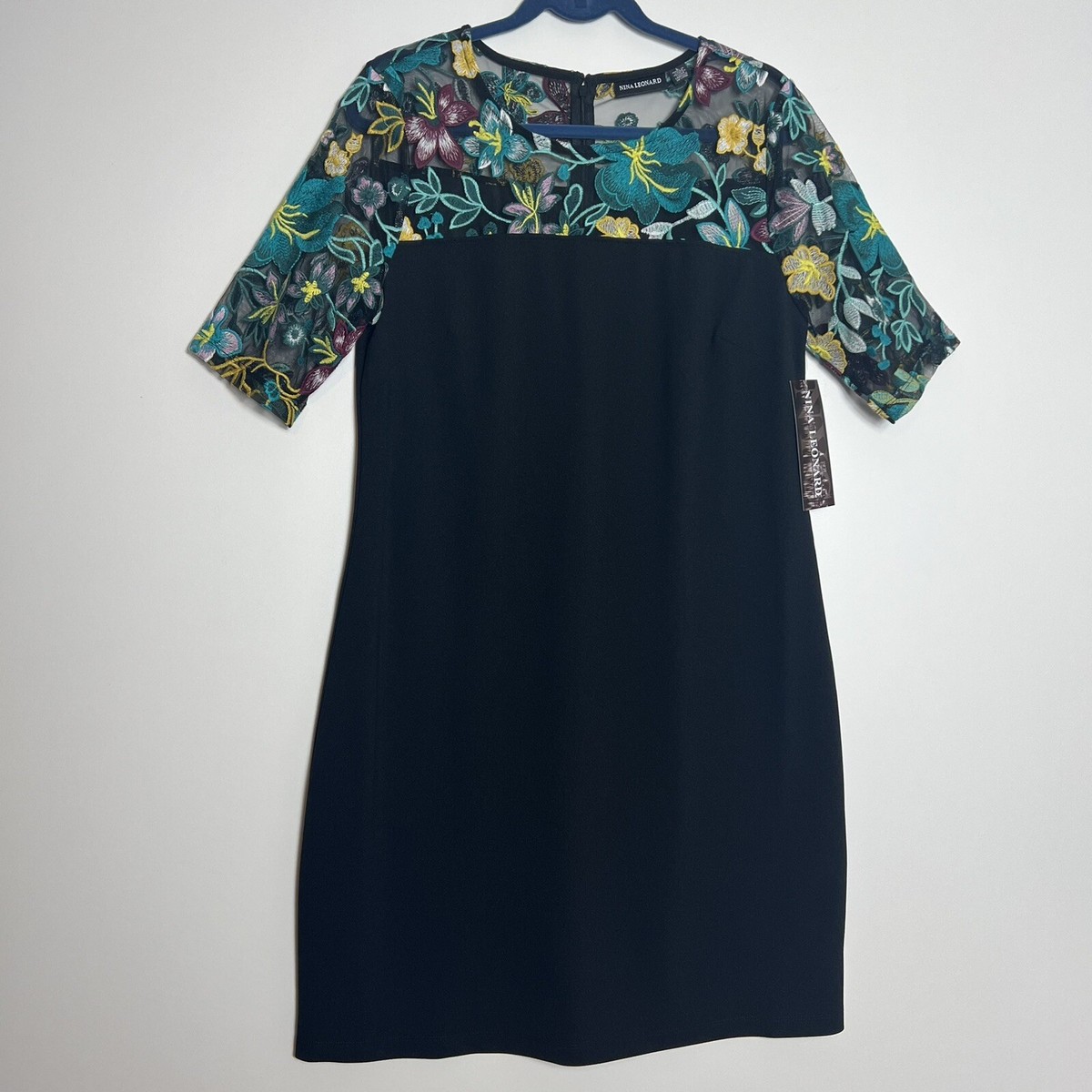 green emerald velvet dress Nina Leonard Crew Neck 3/4 Sleeve Bodycon Zipper Back Floral Lace Dress  Teal/S, Small at Amazon Women's Clothing store main image 1