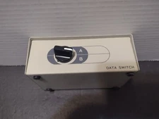 Vintage Data Transfer Switch 2 Way Parallel PRINTER 25 Pin Port A B Computer Box