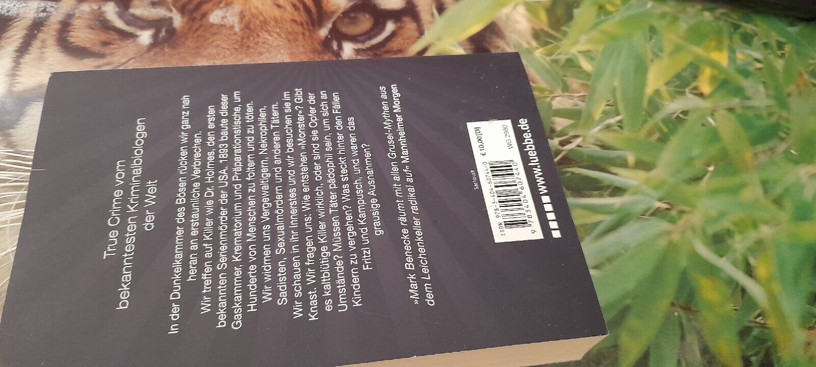 Thumbnail - Aus Der Dunkelkammer Des Bösen Von Mark Benecke (2013, Taschenbuch)