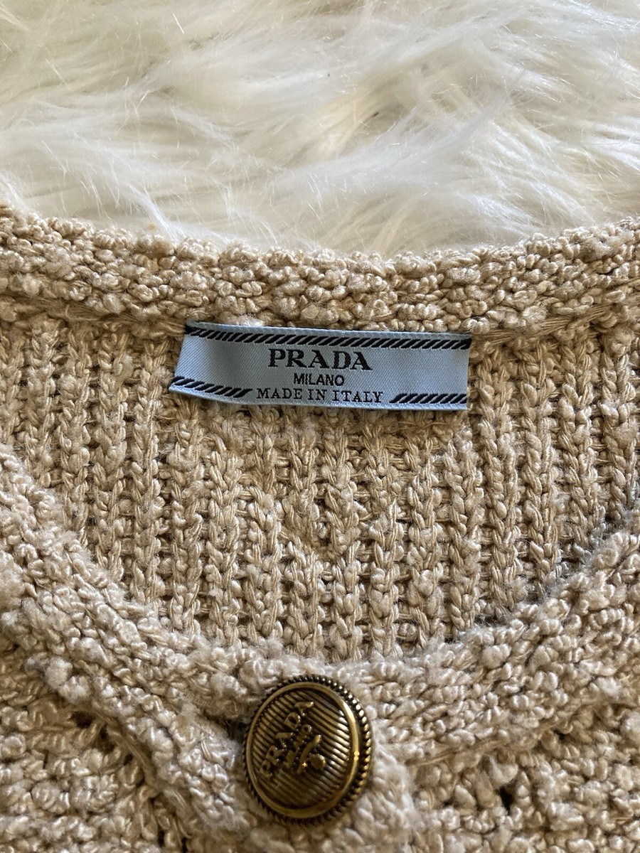 大人気❤️PRADA　ロゴニット　ベージュ　38 M 大人気❤️PRADA ロゴニット ベージュ 38 M 大人気❤️PRADA