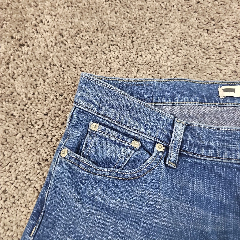 Pantalones de mezclilla Levis 524 Too Superlow para mujer 31 ajustados lavado oscuro elásticos desgastados 30x33 Foto 3 de 4