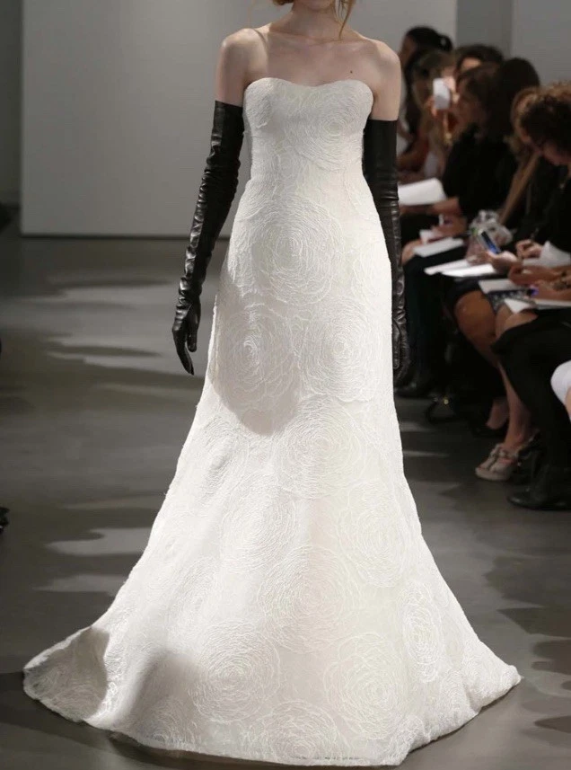 Vestido de novia Vera Wang Luxe blanco y negro talla 10 Foto 2 de 4