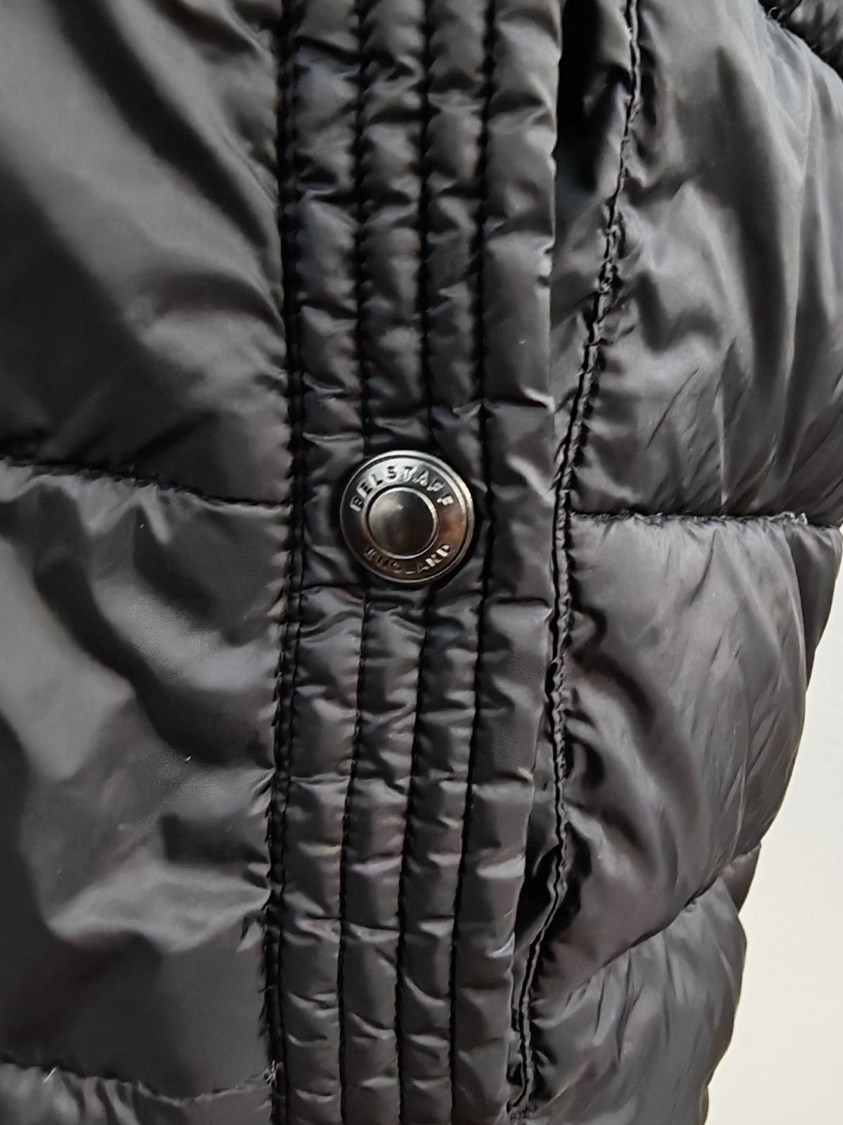 Belstaff Circuit Down Gilet Men's Black Puffer Bodywarmer Vest Size UK 48 IT 58 image 10