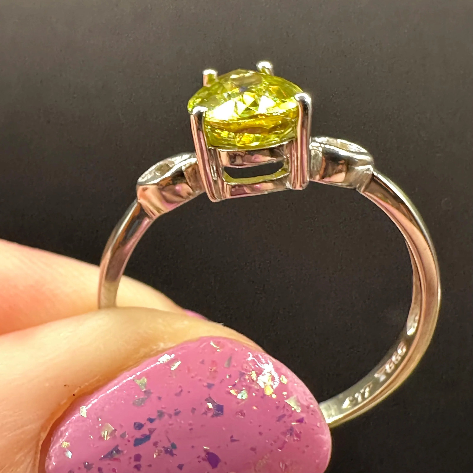 10K Solid Gold Sphene Ring Size 8 - image 6