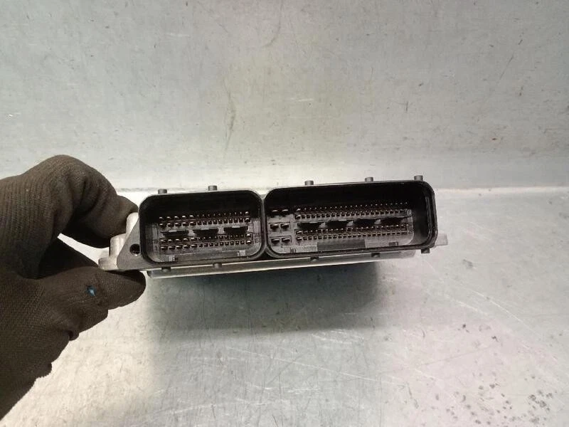 03G906021QC centralina motore per VOLKSWAGEN GOLF PLUS V (5M1 521) 2.0 5513429 - Immagine 2 di 4