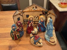 7 PC Hand Sewn Plush Nativity Manger Scene “Cradle Hymn” Stable Background