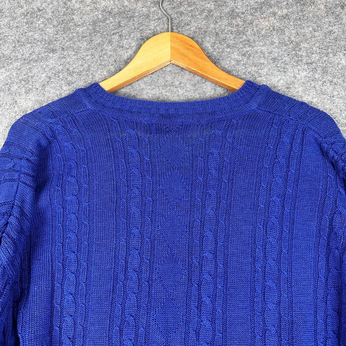 Descente Blue Cable Knit Linen Blend Sweater Golf Collection