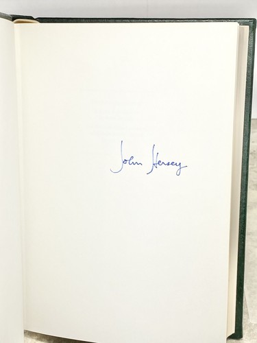 A Bell for Adano SIGNED by JOHN HERSEY; Franklin Library Limited Edition - Picture 2 of 12