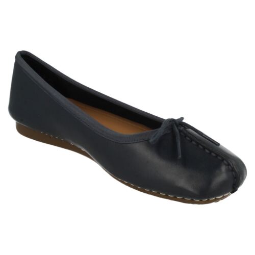 Ladies Clarks Artisan Flats - Freckle Ice - Picture 19 of 22