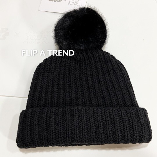 Love Your Melon Star Wars Mandalorian The Child Baby Yoda Black Pom Star Wars X Love Your Melon: The Mandalorian Beanie Collection main image 3