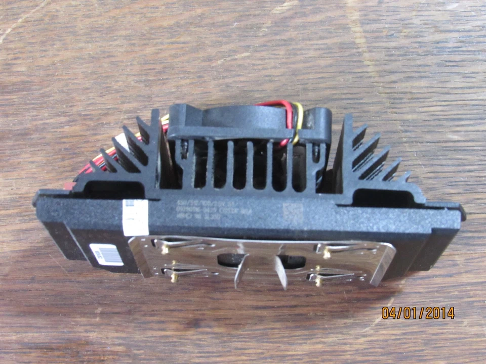 Disipador térmico Intel Pentium 3 SL35E RANURA 500/512/100 2.0V S1 98 Foto 2 de 3