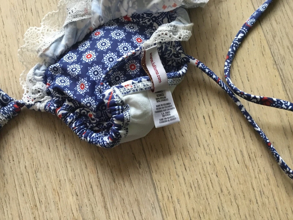 Conjunto de bikini Luli Fama Naughty Girl ondulado con volantes fruncidos azul cachemir brasileño XS Foto 4 de 4