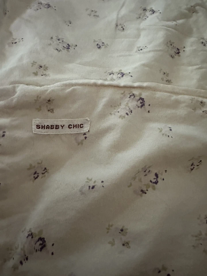 Ultra Rare Pair Rachel Ashwell Shabby Chic Petite Purple Rose Standard Shams - Image 3 of 4